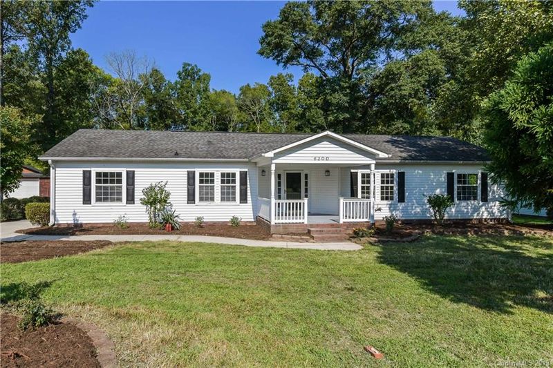 6300 Cambridge Dr, Harrisburg, NC 28075