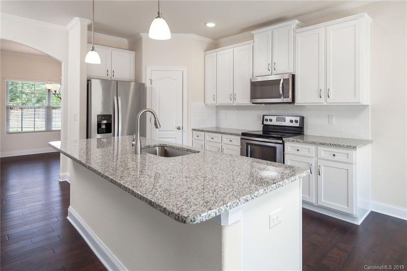 520 Mcmillan Ln, Fort Mill, SC 29715
