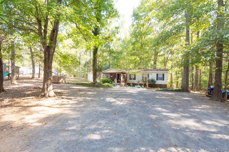 3313 Treyburn Dr, Midland, NC 28107