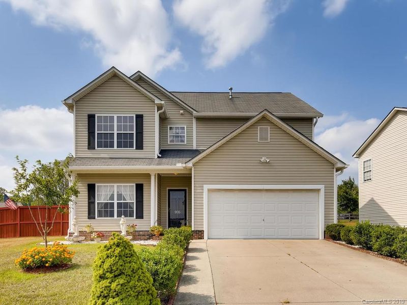 905 Harbour View Cv NE, Kannapolis, NC 28083