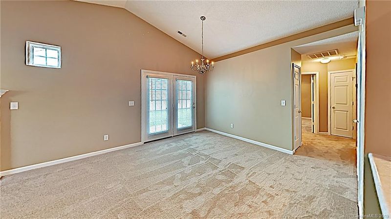 3084 Teton Dr, Gastonia, NC 28054