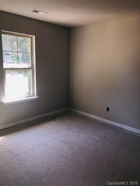 7000 Markway Dr, Charlotte, NC 28215
