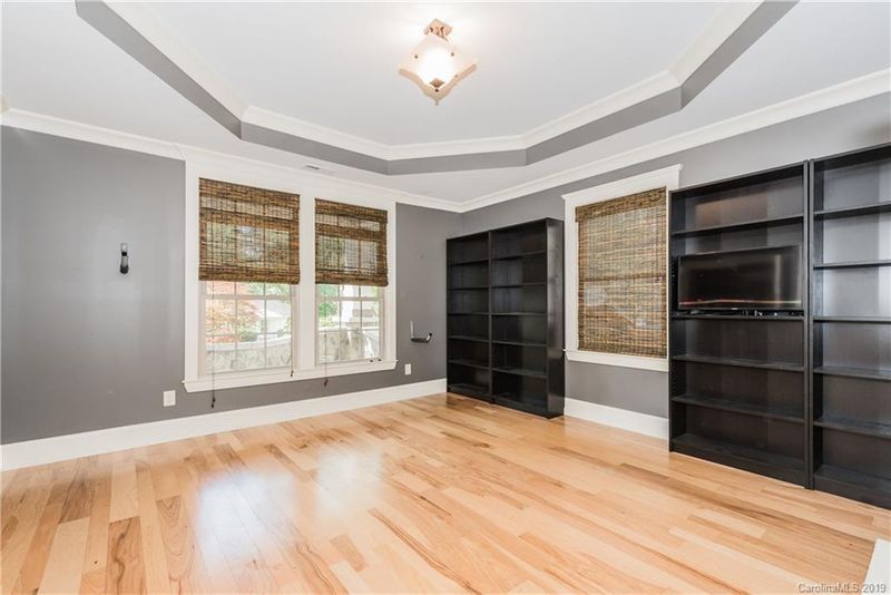 2819 Attaberry Dr, Charlotte, NC 28205
