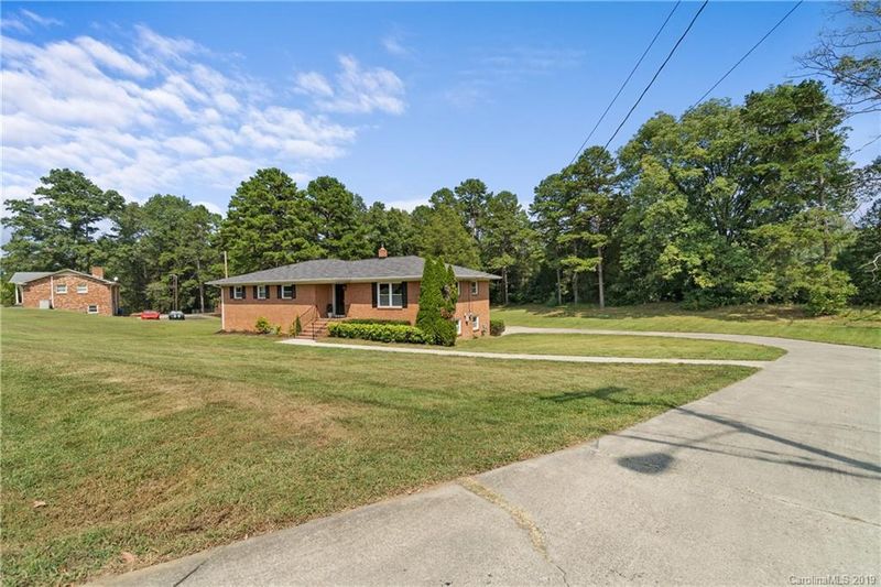 413 Fielding Rd, Charlotte, NC 28214