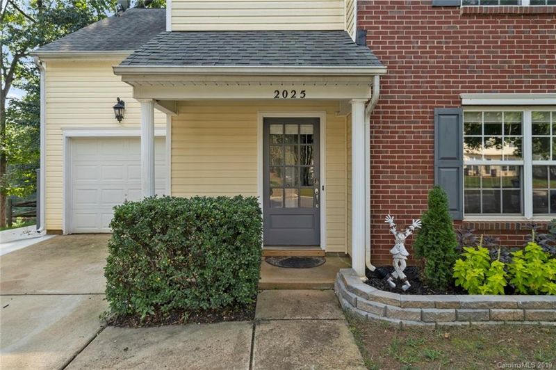 2025 Campfire Trl, Clover, SC 29710