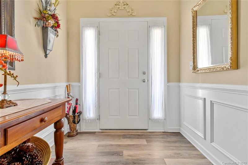 3049 Dindle Dr, Lancaster, SC 29720