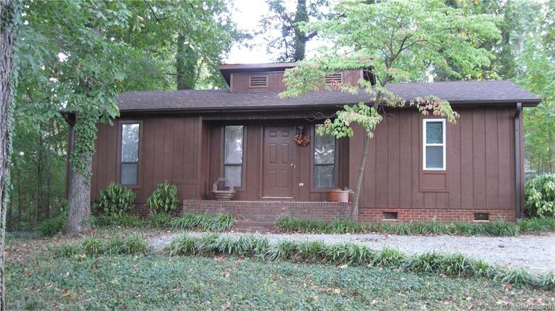 108 Cobblestone Ln, Concord, NC 28027