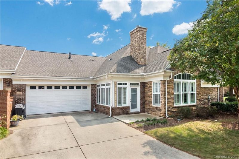 2925 Bella Sera Way, Matthews, NC 28105