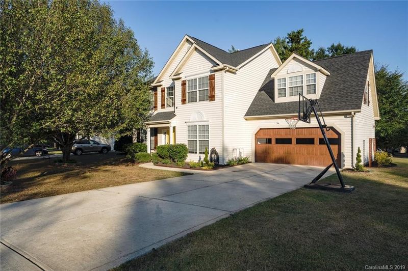 11900 Withers Mill Dr, Charlotte, NC 28278