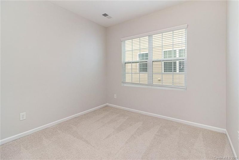 19024 Lake Breeze Dr, Cornelius, NC 28031