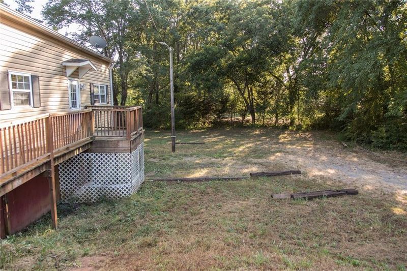 2401 Section House Rd NE, Hickory, NC 28601