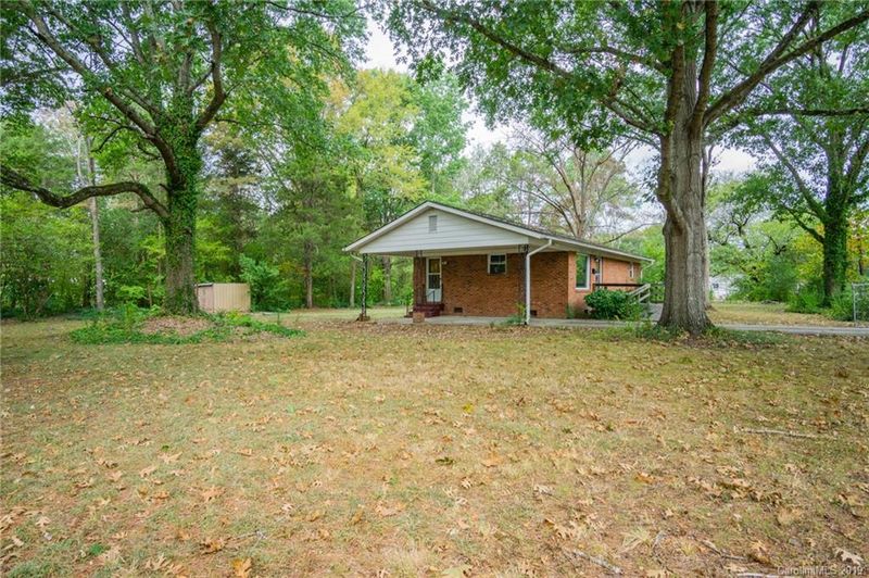 547 Bratton St, Chester, SC 29706
