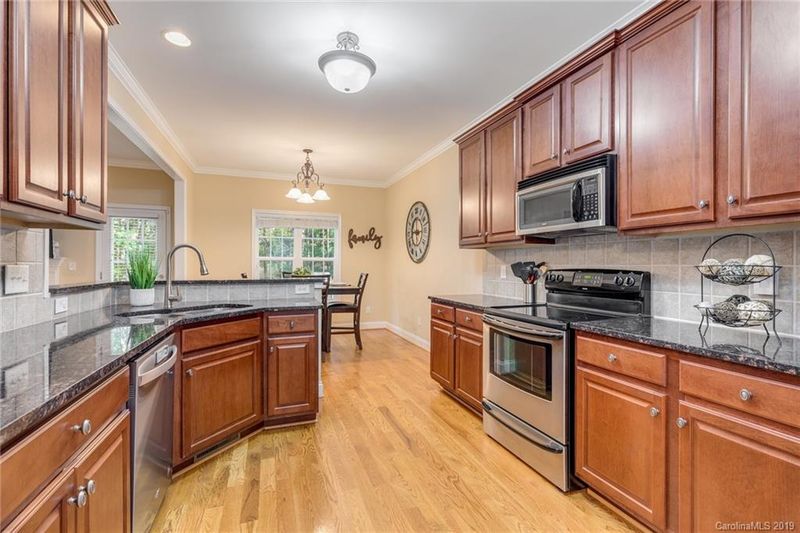 535 Swens Dr, Rock Hill, SC 29732