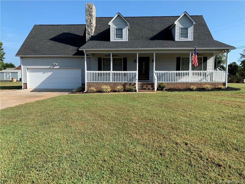 104 Carr Rd, Dallas, NC 28034