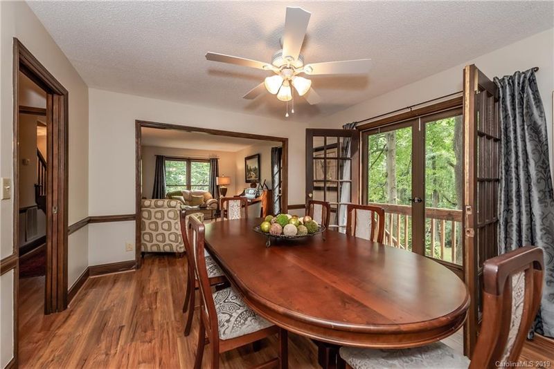 7320 Apple Creek Dr, Mint Hill, NC 28227