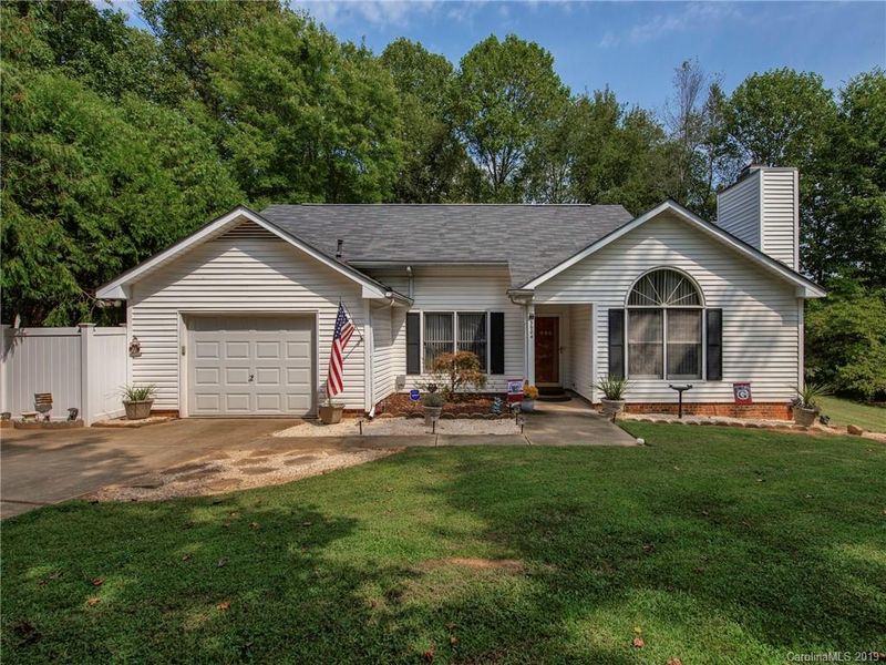 5604 Old Wicke Ln, Charlotte, NC 28208