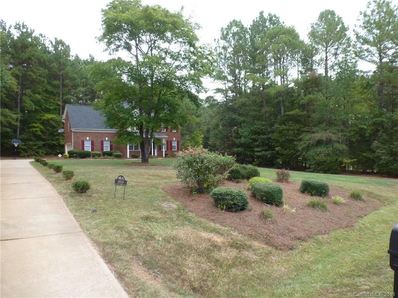 2035 Standing Timber Rd, Lancaster, SC 29720