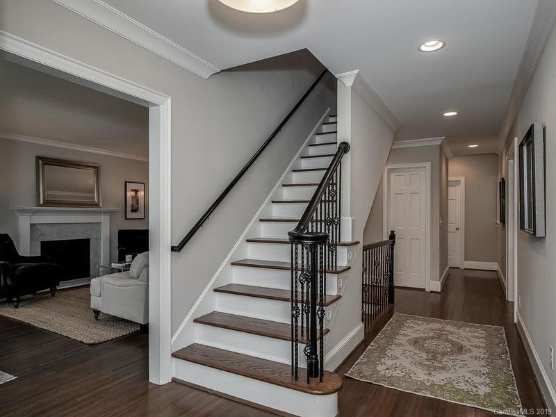 4931 Sentinel Post Rd, Charlotte, NC 28226