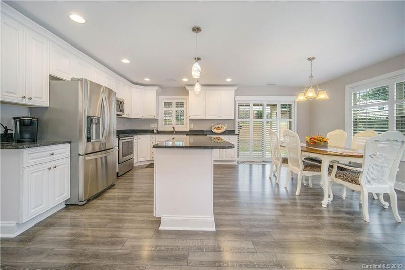 302 Walker St, Kannapolis, NC 28081