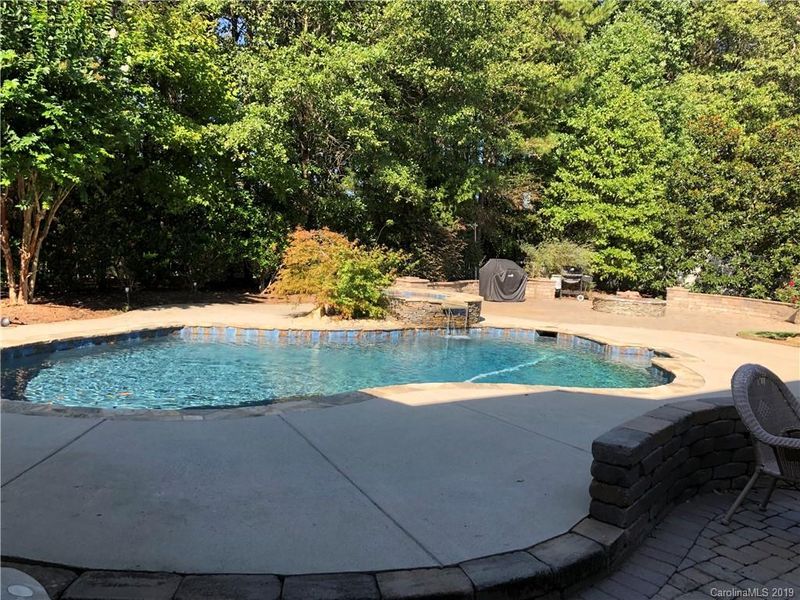 13904 Cypress Ct, Charlotte, NC 28277