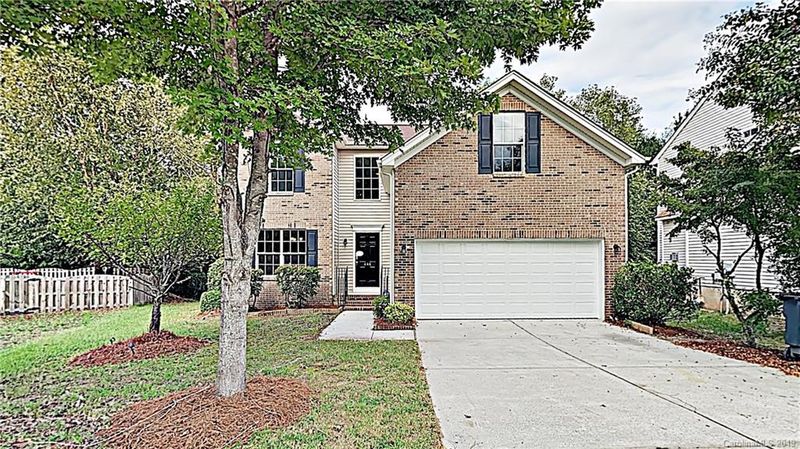 446 Sugar Maple Dr, Tega Cay, SC 29708