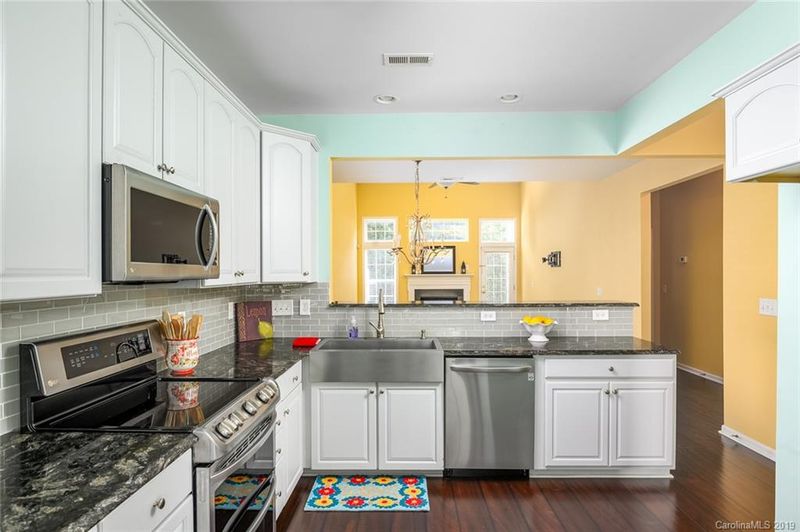 555 Pate Dr, Fort Mill, SC 29715