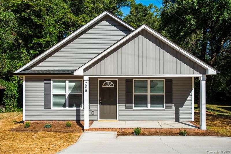 705 Hillside St, Kannapolis, NC 28083