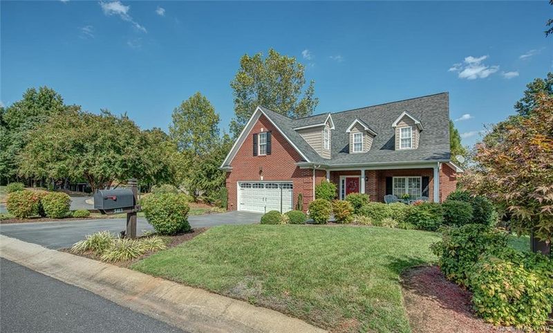 5413 Anderson Ct, Cramerton, NC 28032