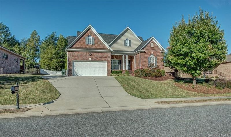 4933 Timberline Ln, Gastonia, NC 28056
