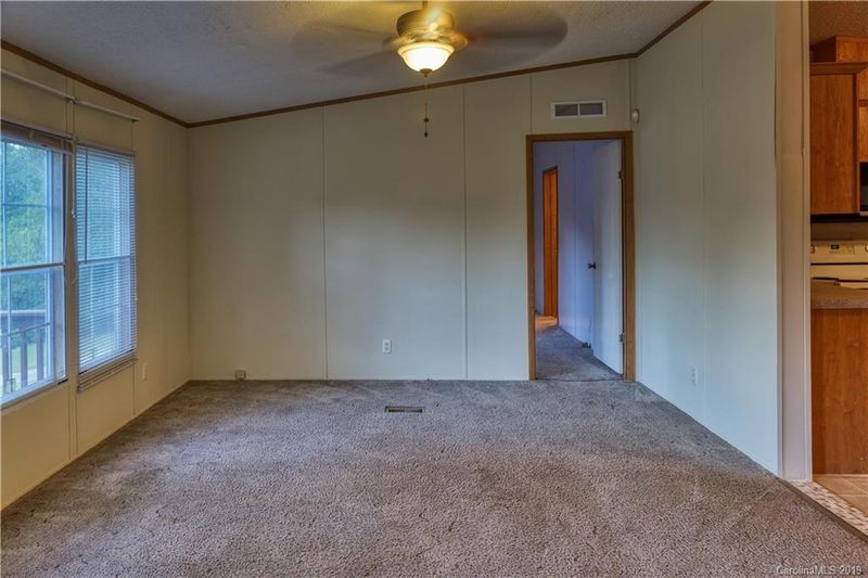 142 Buckwheat Dr, Statesville, NC 28625