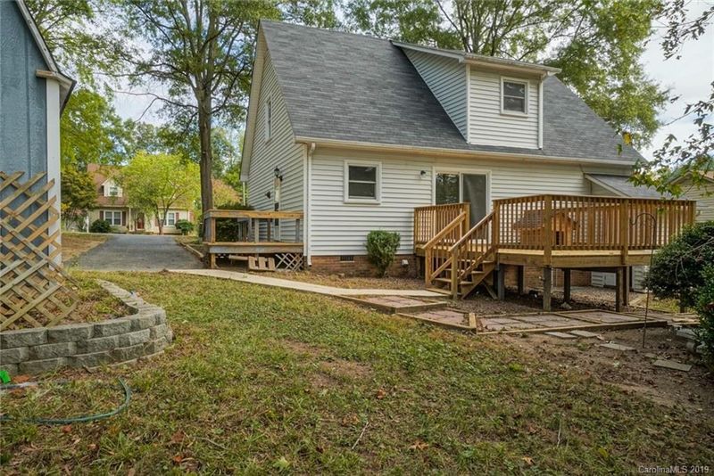2304 Ellerbe Dr, Kannapolis, NC 28083