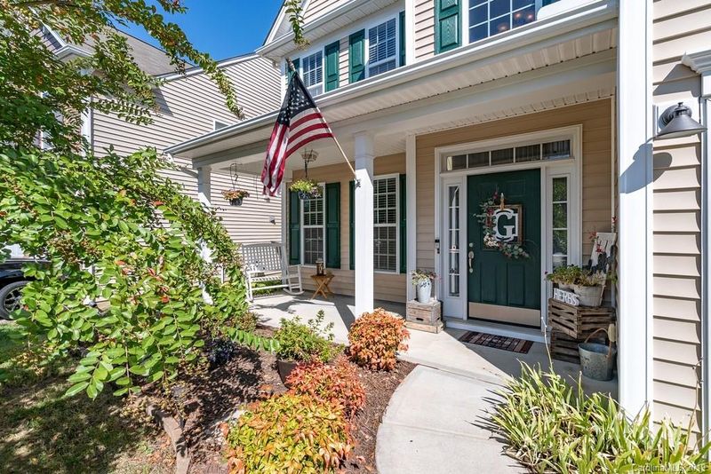 206 Minitree Ln, Charlotte, NC 28214