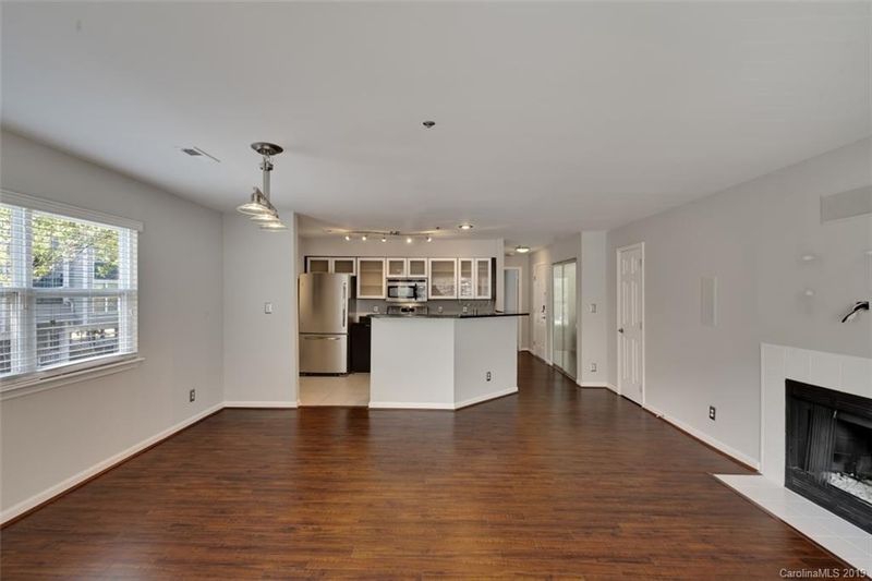 517 N Graham St #2H, Charlotte, NC 28202