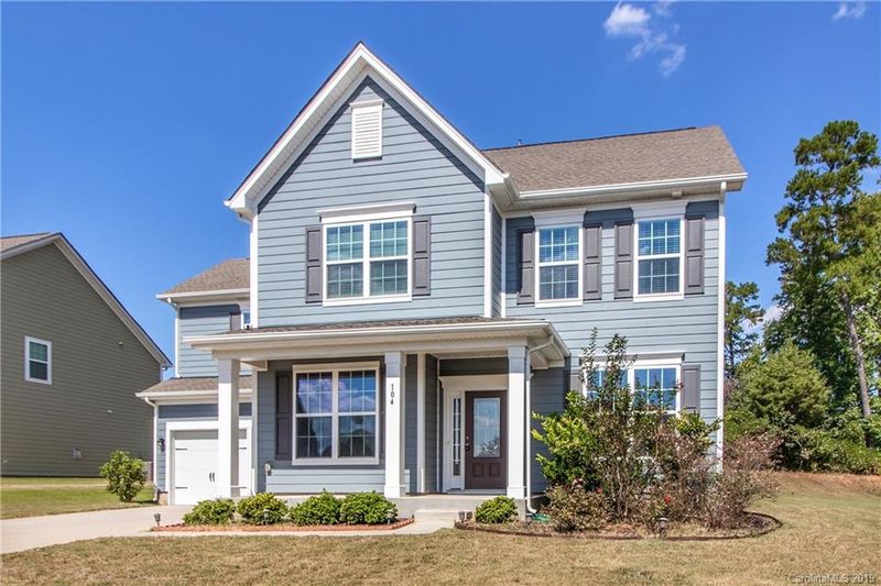 104 Arcata Ct, Mooresville, NC 28117