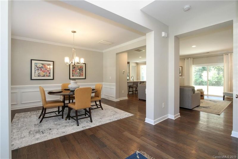 2721 Walker Rd, Matthews, NC 28105
