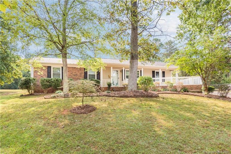 107 Yorktowne St, Fort Mill, SC 29715