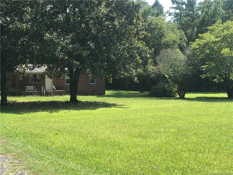 471 W North Corner Rd, Lancaster, SC 29720
