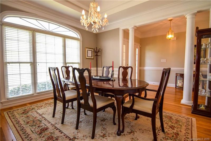 4616 Snow Dr, Harrisburg, NC 28075