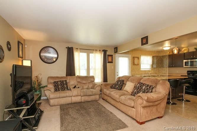 1164 Triece Ln, Charlotte, NC 28215