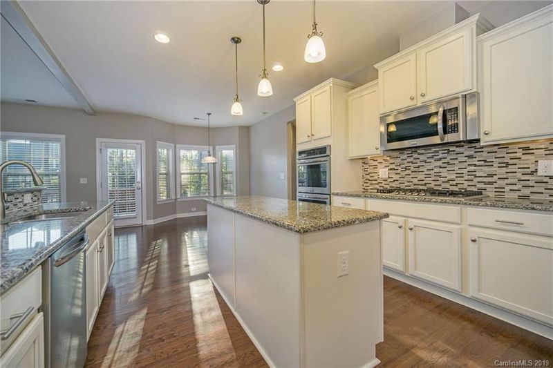 16823 Alydar Commons Ln, Charlotte, NC 28278