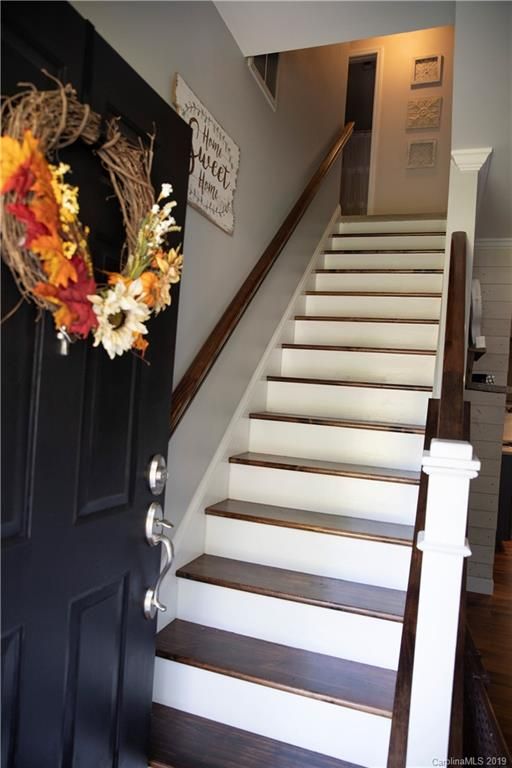 7809 Westbrook Dr, Kannapolis, NC 28081