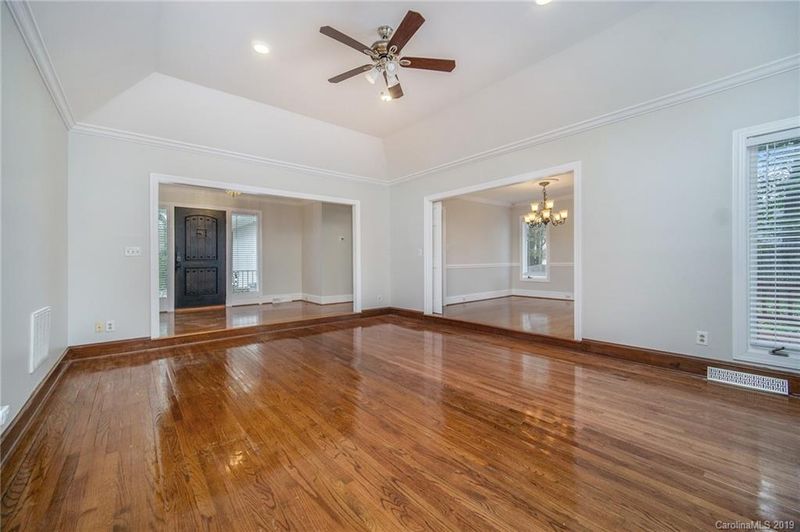 7131 Colony Rd, Charlotte, NC 28226