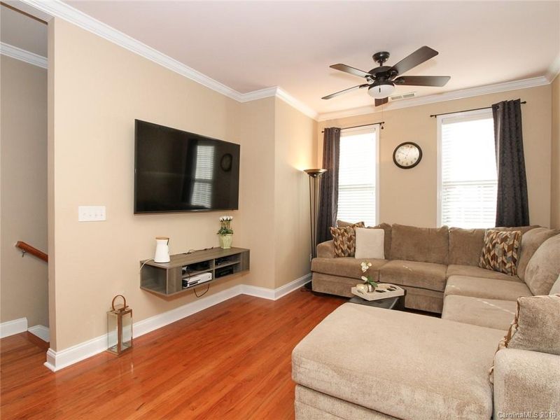 9523 Westchire Ct, Matthews, NC 28105