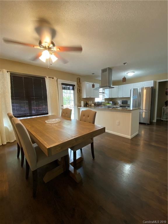 998 Scottland Dr, Concord, NC 28025