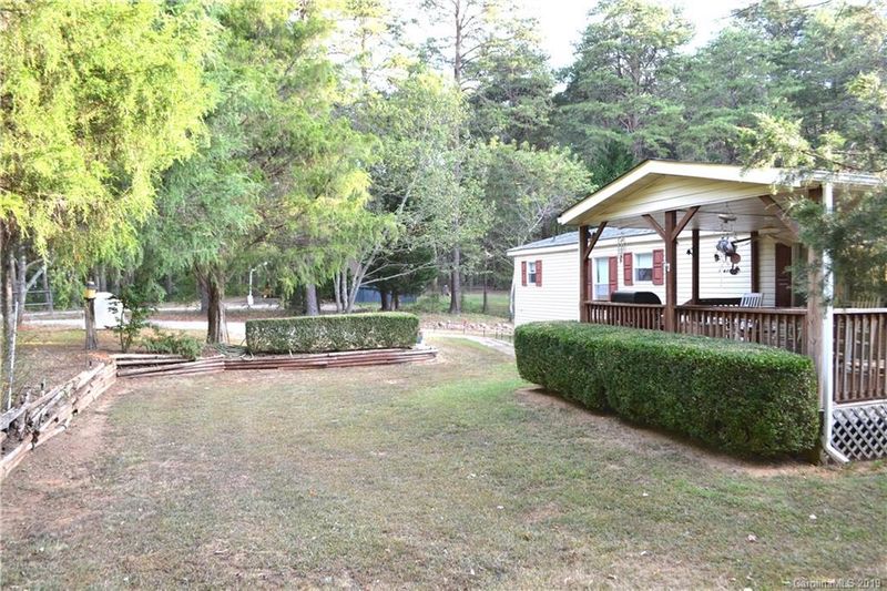 3762 Caribou Dr #10, Sherrills Ford, NC 28673