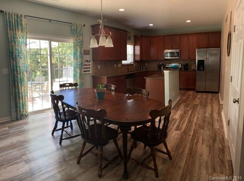 7596 W Berkeley Rd, Denver, NC 28037