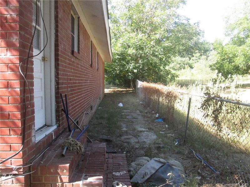 622 S Carelock Dr #8, Marshville, NC 28103