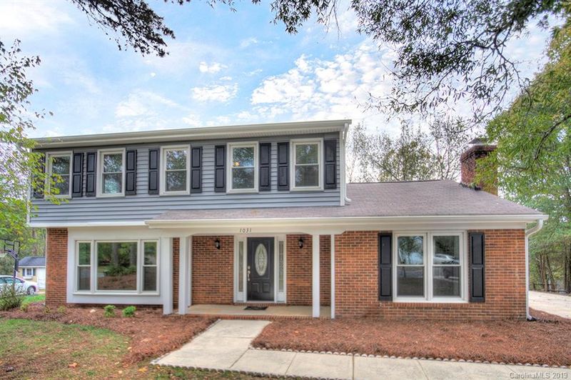 1031 Thornsby Ln, Matthews, NC 28105
