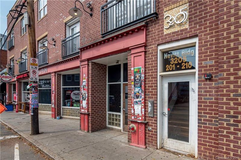 3205 N Davidson St #207, Charlotte, NC 28205