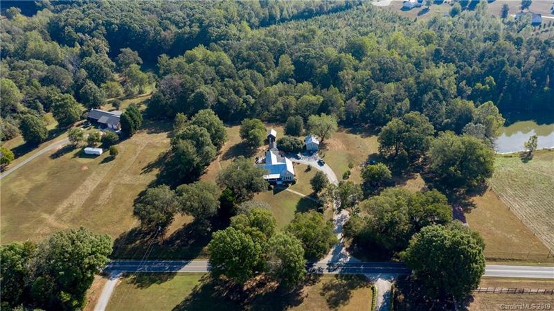 2180 Saint Marks Church Rd, Crouse, NC 28033